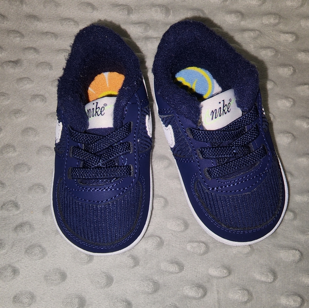 Infant peace sign nikes